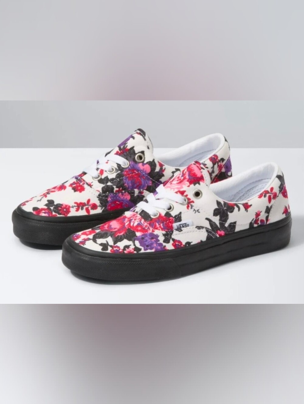 NEW Vans Women's 6 Era Floral Canvas Lace-Up Sneakers